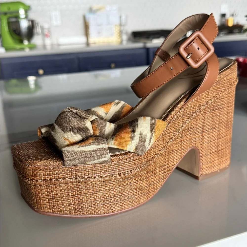 Sam Edelman Y2K Theresa Square Toe Ankle Strap Platform Sandals Heel Shoe 10
